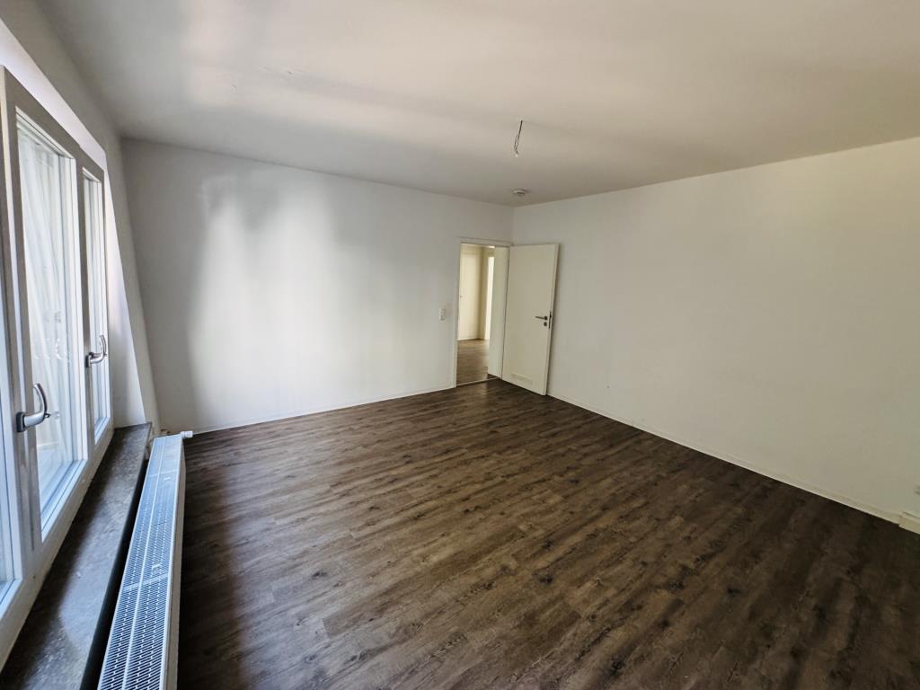 4-Zimmer-Wohnung - Familienfreundliches Wohnen zwischen Innenstadt und Oberfeld! - Photo 2