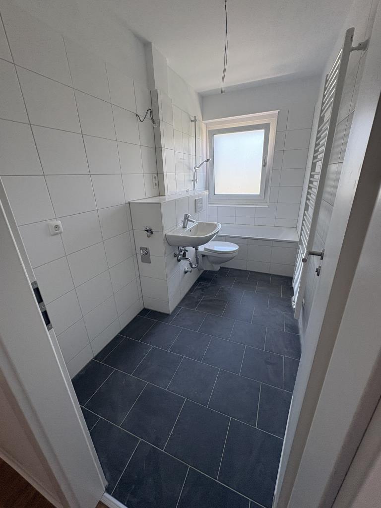Großzügige 3-Zimmer-Wohnung wartet auf Ihren Einzug - Foto 3