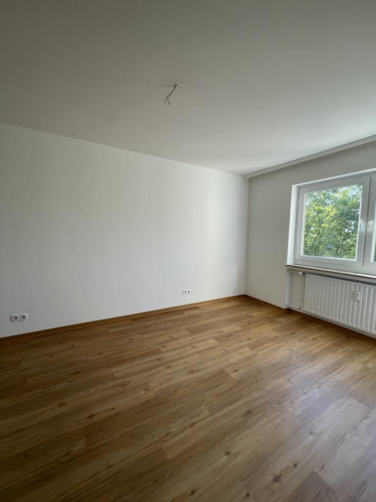 Große 2-Zimmer-Wohnung in Offenbach-Bieber - jetzt bewerben ! - Foto 1