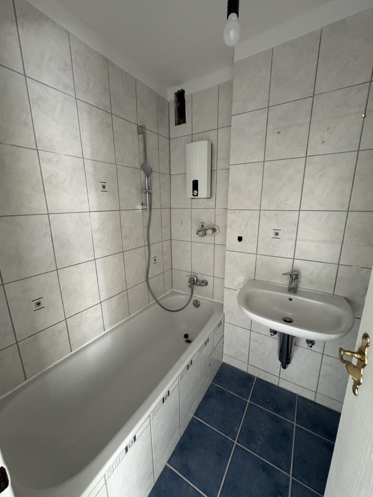 Schöne 4-Zimmer-Etagenwohnung in Offenbach zu vermieten - Photo 3