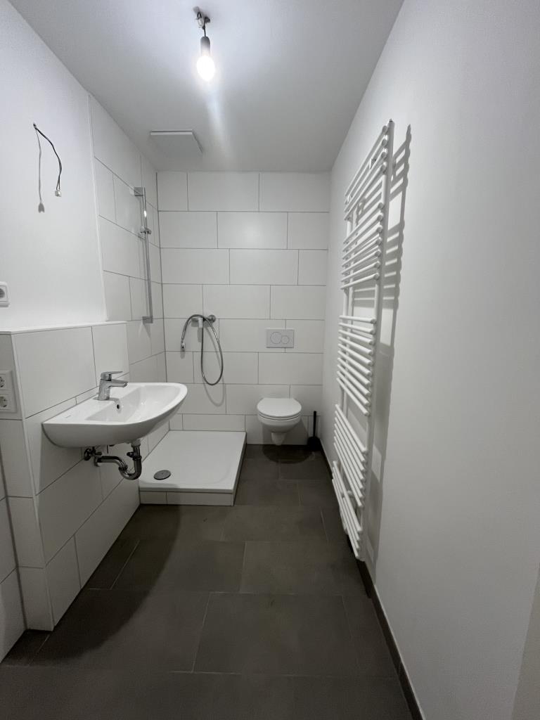 Neu saniert 2-Zimmerwohnung mit Balkon! - Photo 4