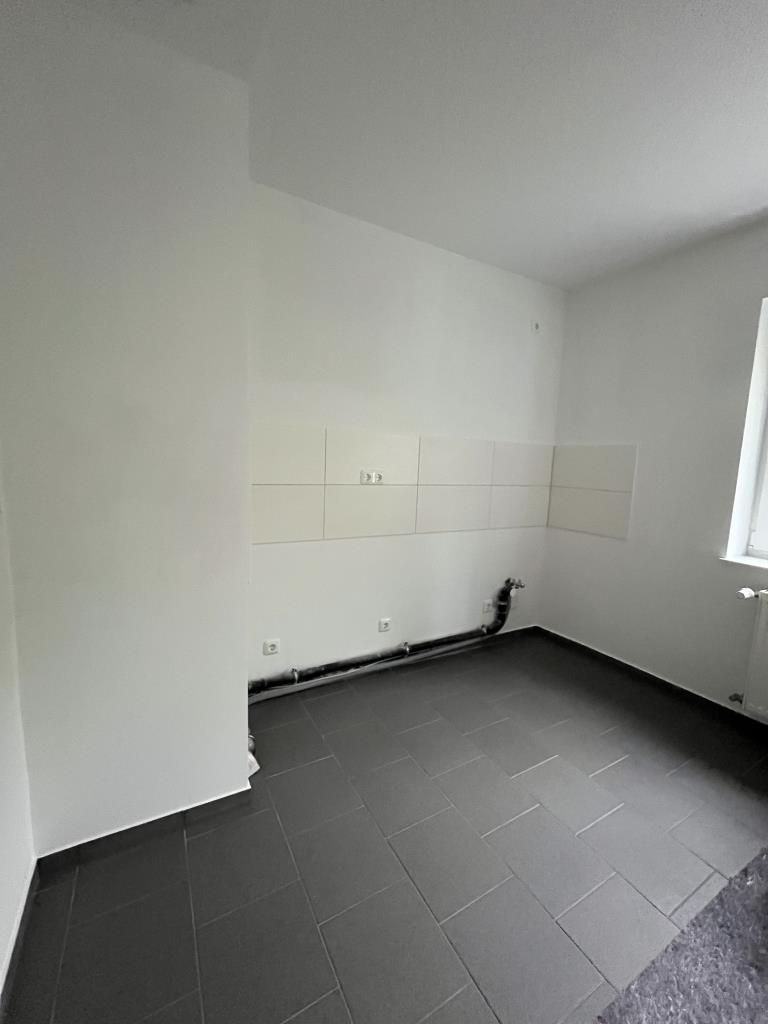 Neu saniert 2-Zimmerwohnung mit Balkon! - Photo 3