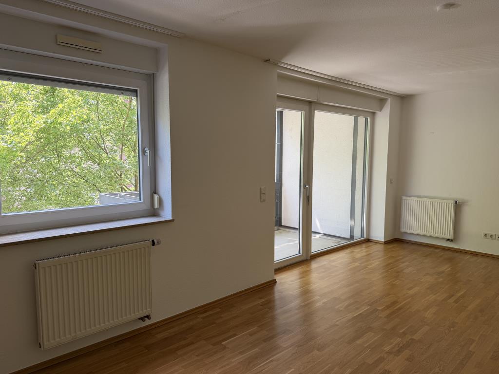 Praktisch geschnittene 2-Zimmer-Wohnung freut sich auf neue Mieter - Photo 1