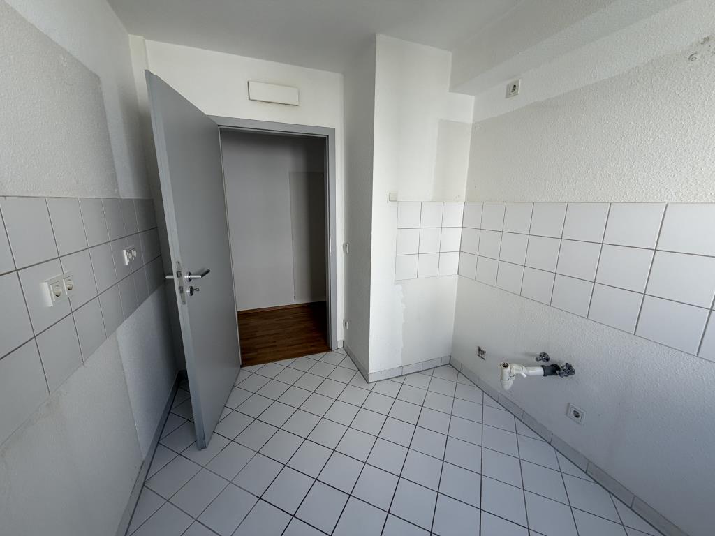 Praktisch geschnittene 2-Zimmer-Wohnung freut sich auf neue Mieter - Photo 2