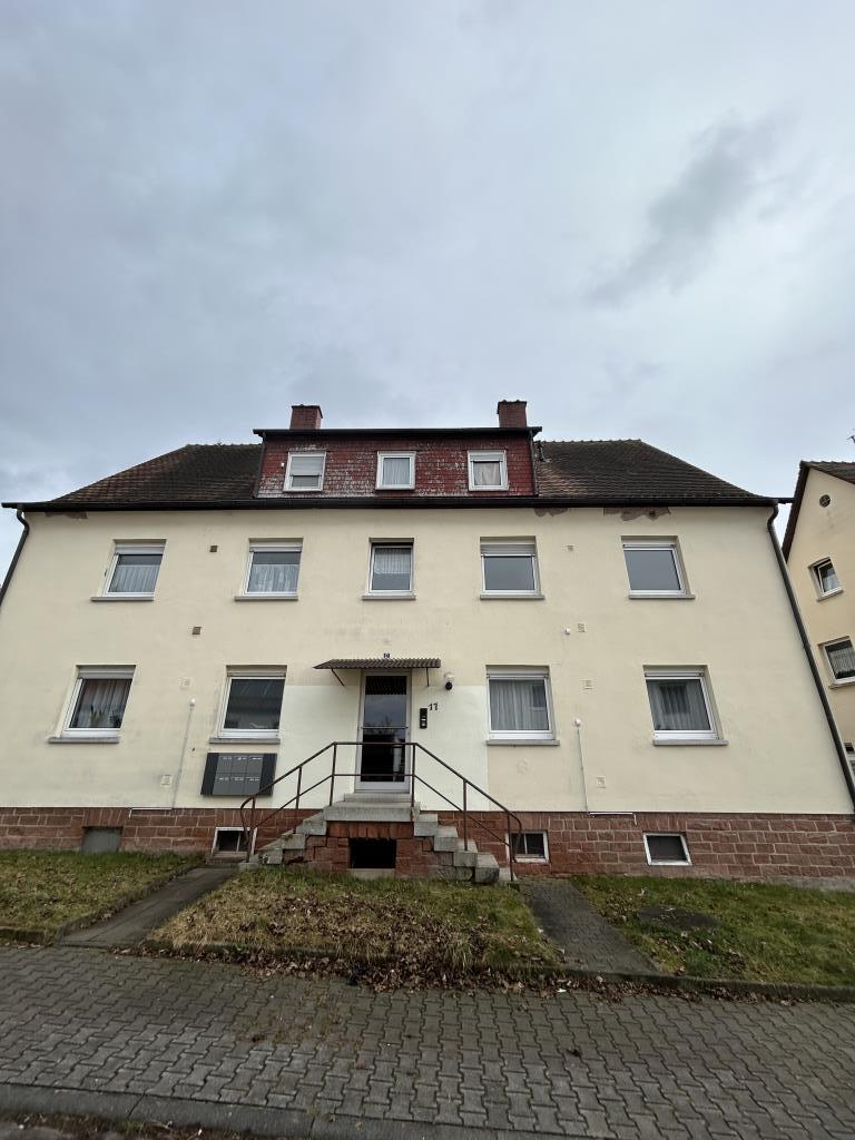 Helle 2-Zimmer Wohnung ab sofort zu vermieten ! - Foto 3