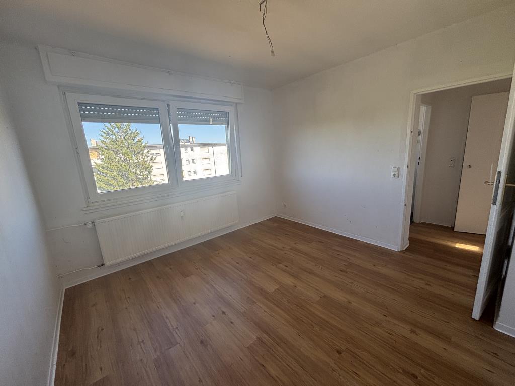 Helle 3-Zimmer-Wohnung im 4. Stock in Bahnhofsnähe - Photo 3