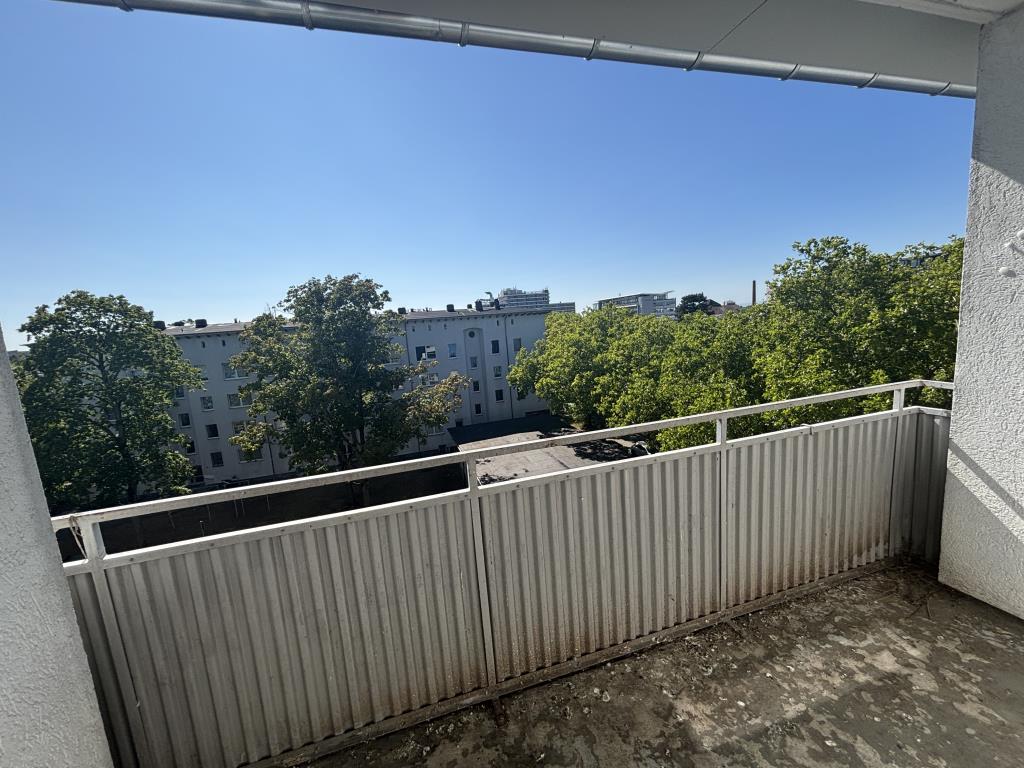 Helle 3-Zimmer-Wohnung im 4. Stock in Bahnhofsnähe - Photo 5