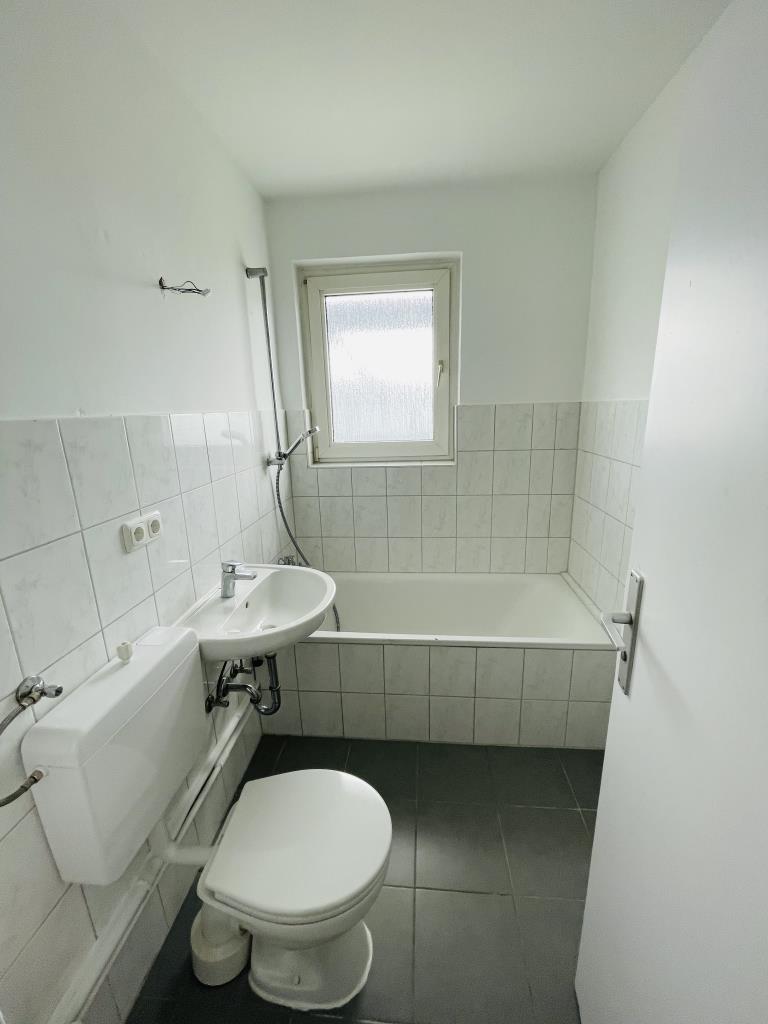 Perfekt für Studenten - 1-Zimmerwohnung ab sofort frei - Photo 1