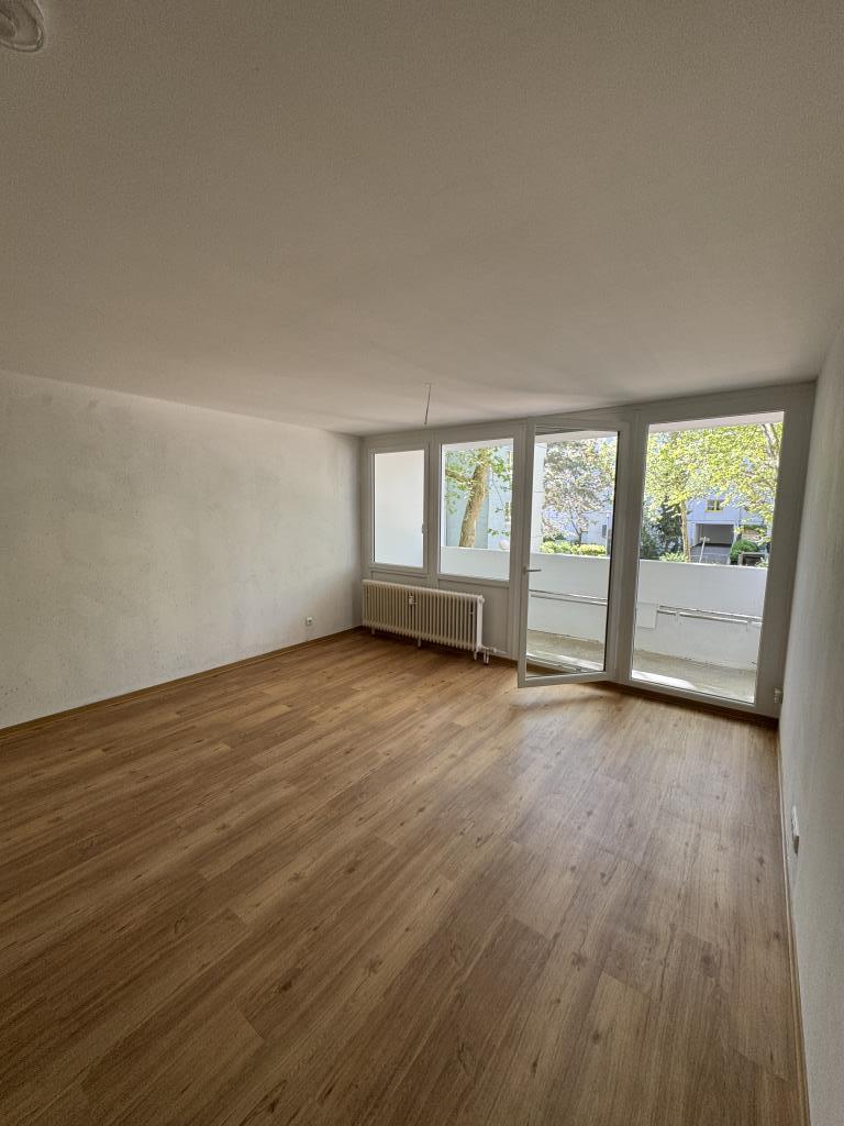 Geräumige 3-Zimmer-Wohnung in Darmstadt-Eberstadt - jetzt frei! - Photo 1