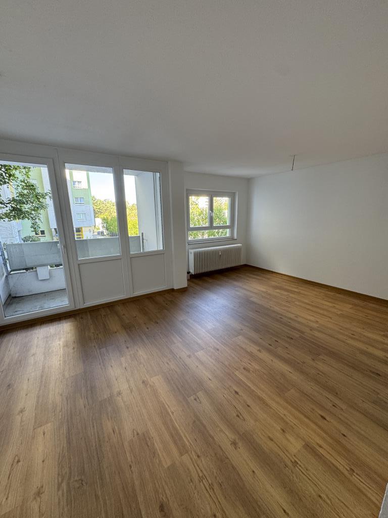 Große 4-Zimmer-Wohnung in Darmstadt-Eberstadt - jetzt frei! - Photo 1