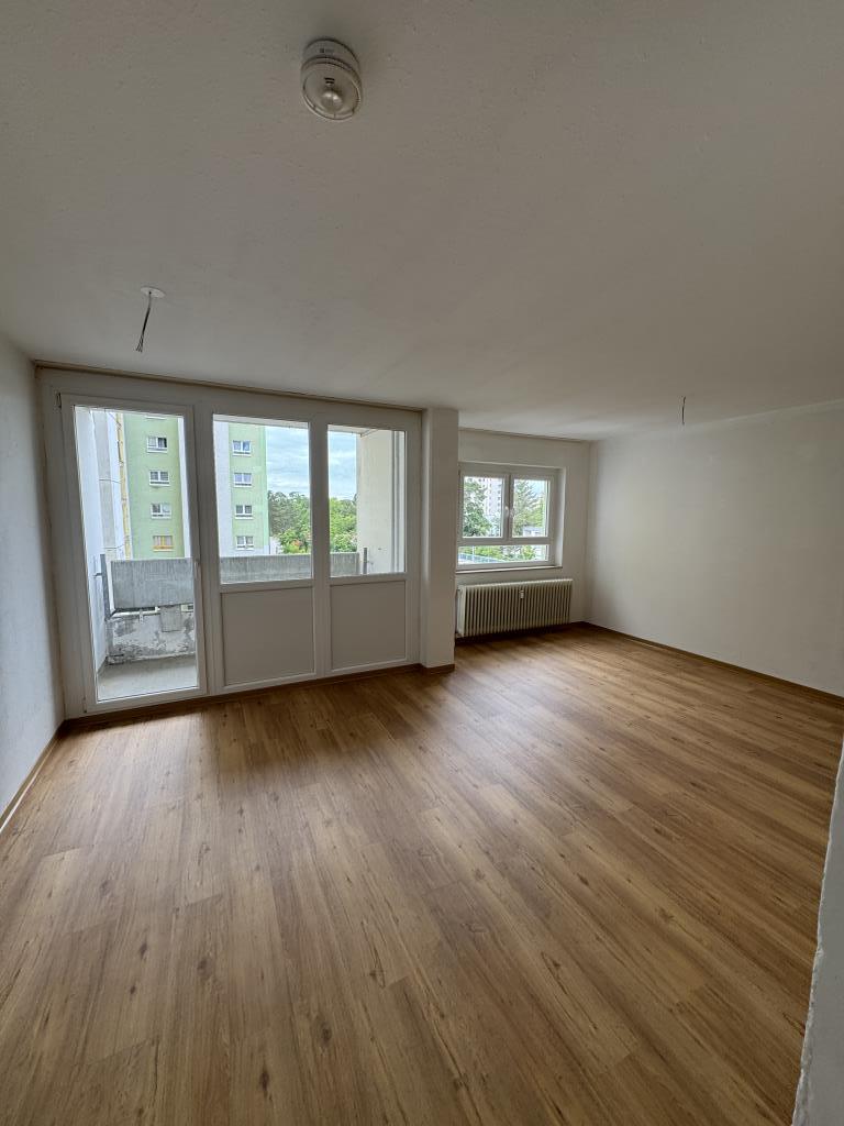 Große 4-Zimmer-Wohnung in Eberstadt - jetzt frei ! - Photo 1