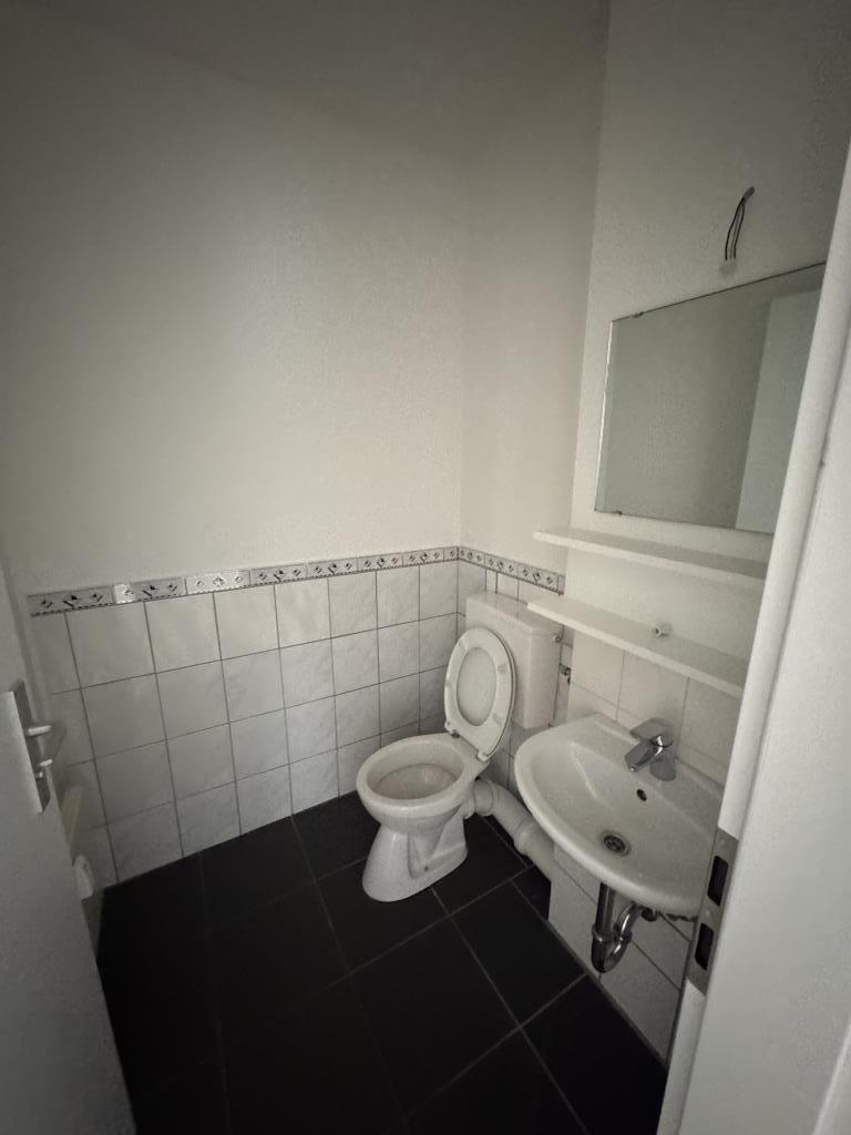 Große 4-Zimmer-Wohnung in Eberstadt - jetzt frei ! - Photo 4