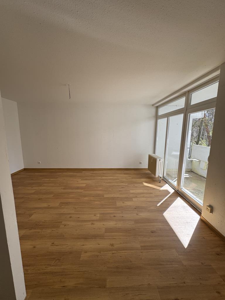 Großzügige 2-Zimmer-Wohnung in Darmstadt-Eberstadt - jetzt frei! - Foto 1