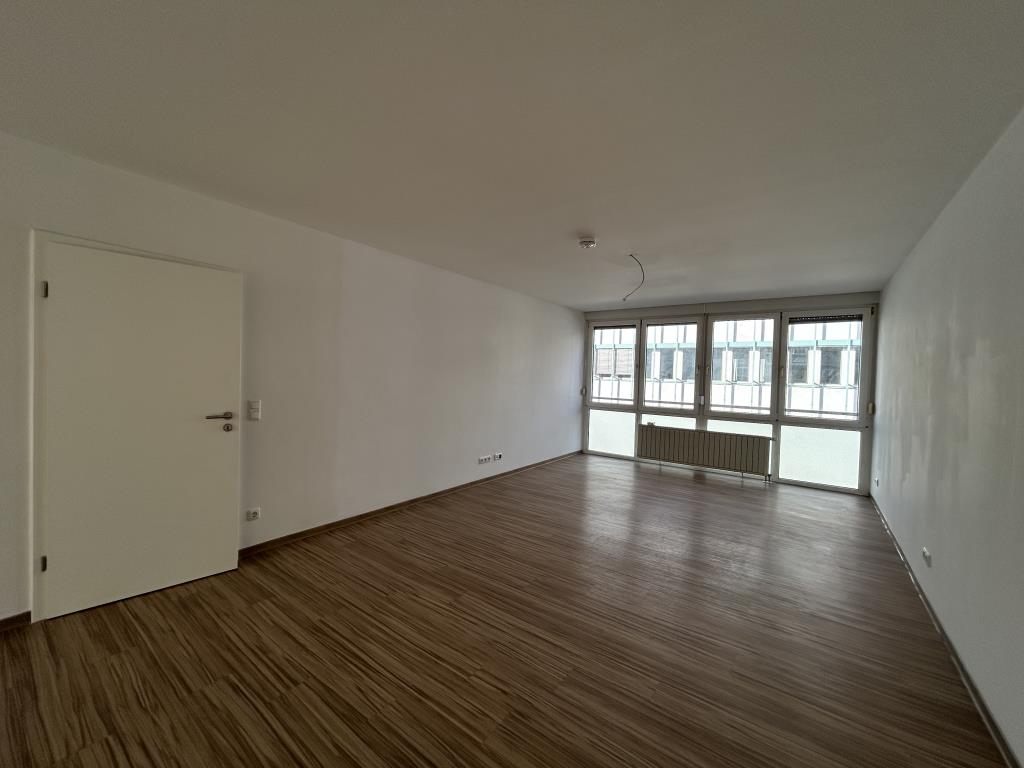Großzügige 3-Zimmer-Wohnung in zentraler Lage von Darmstadt - Photo 2
