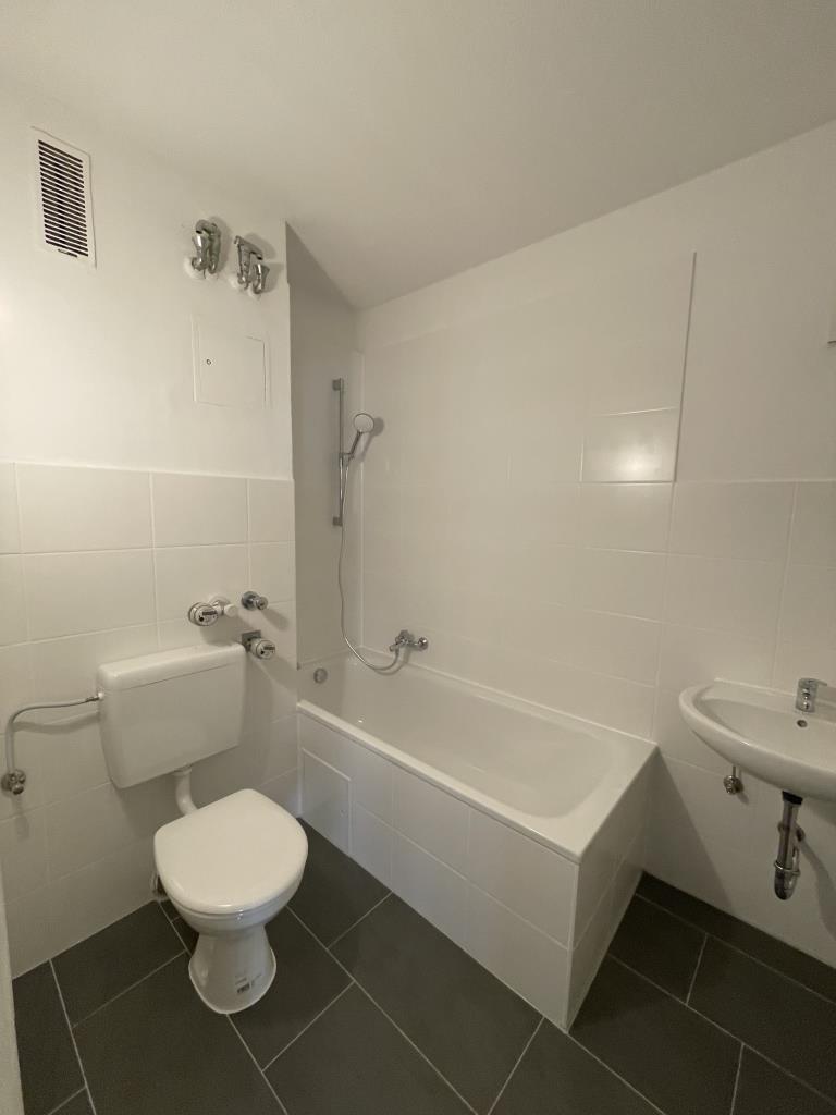 Großzügige 3-Zimmer-Wohnung in Eberstadt- jetzt bewerben! - Photo 3