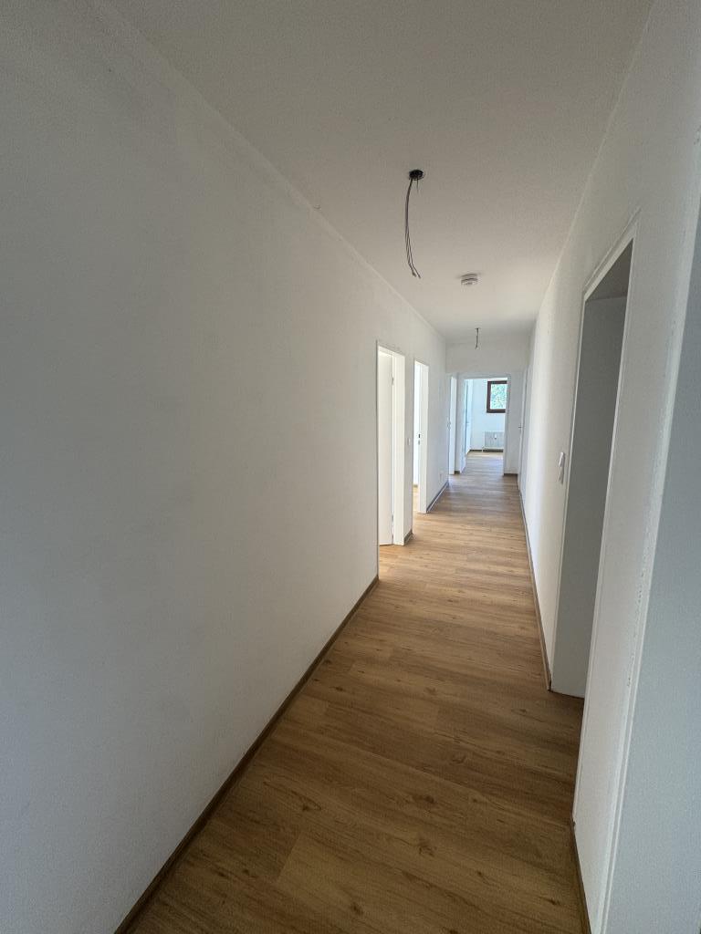 Große 4-Zimmer-Wohnung in Darmstadt-Eberstadt - jetzt frei! - Photo 5