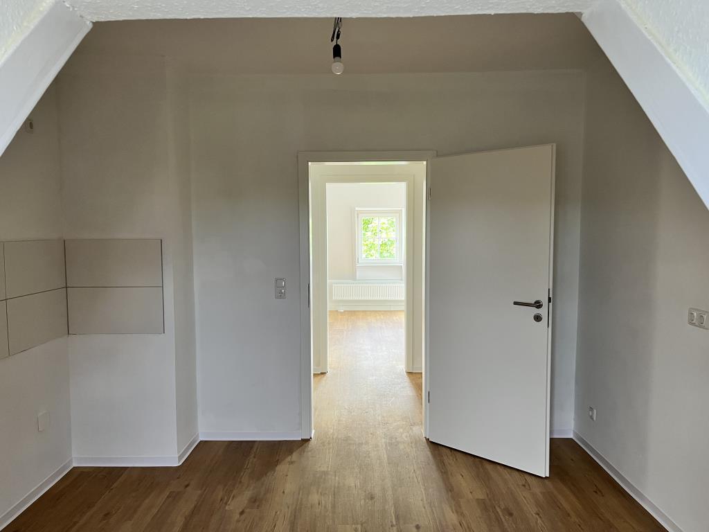 Modernisierte 2-Zimmer-Wohnung zu vermieten - Photo 2
