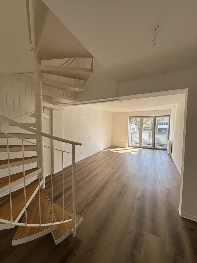 Lichtdurchflutete 2-Zimmer-Maisonettwohnung in Roßdorf-Gundernhausen! - Foto 1