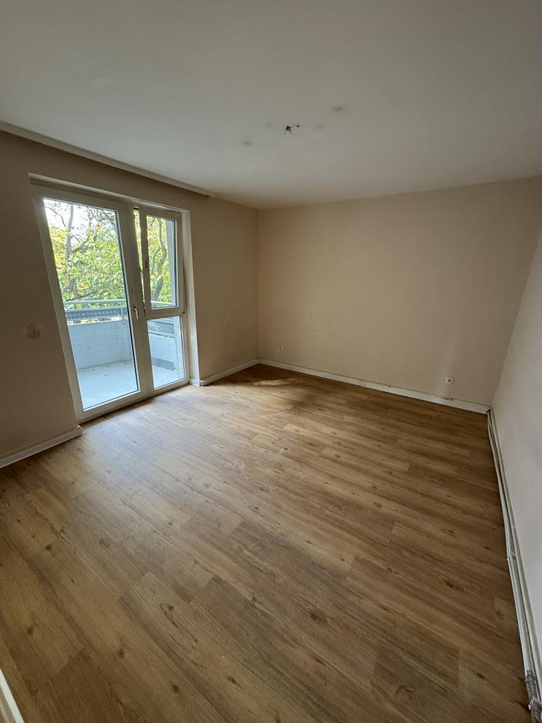 Unrenovierte 3-Zimmer-Wohnung in der Innenstadt von Offenbach - jetzt frei! - Foto 3