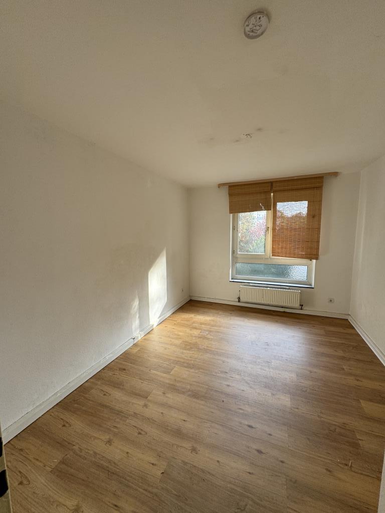 Unrenovierte 3-Zimmer-Wohnung in der Innenstadt von Offenbach - jetzt frei! - Foto 2