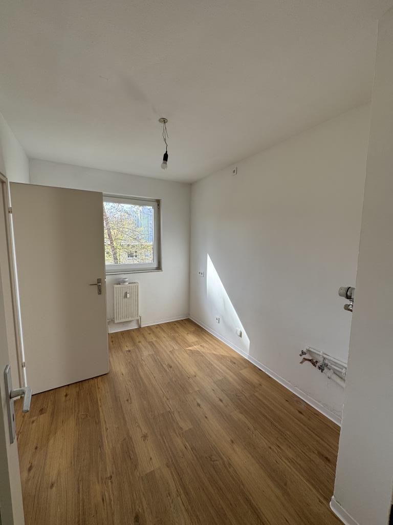 Große 3-Zimmer-Wohnung in Eberstadt-Süd - jetzt bewerben! - Foto 2