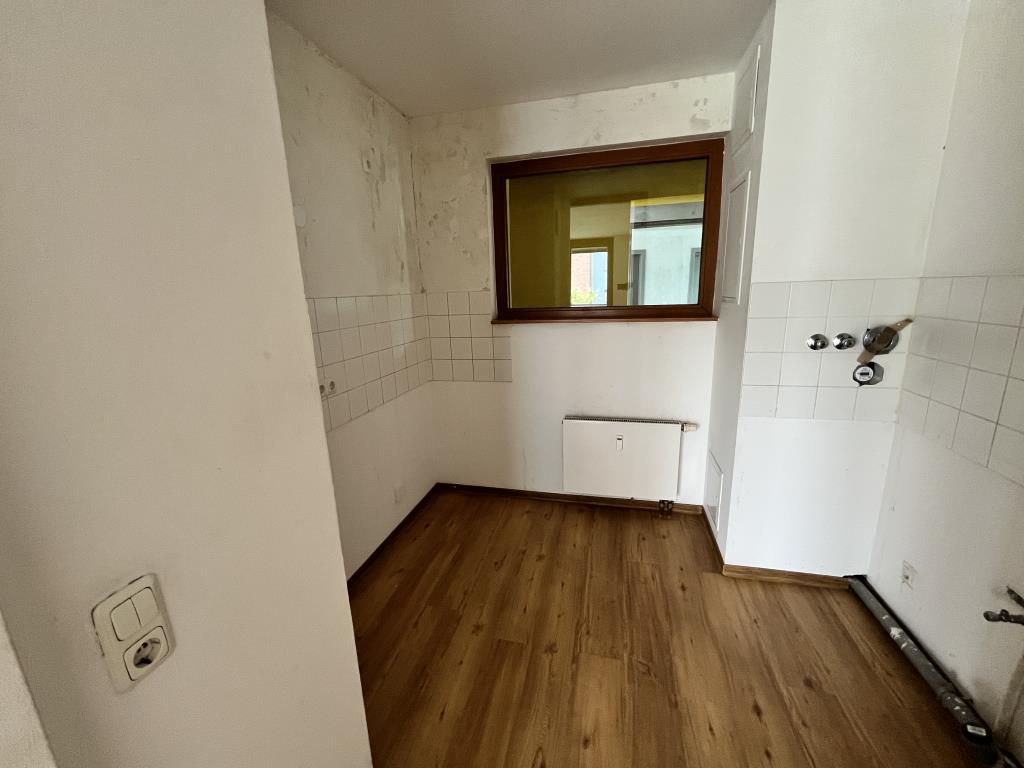 NUR MIT WOHNBERECHTIGUNGSSCHEIN NACH § 88D !! 1-Zimmer-Wohnung sucht Nachmieter - Foto 2
