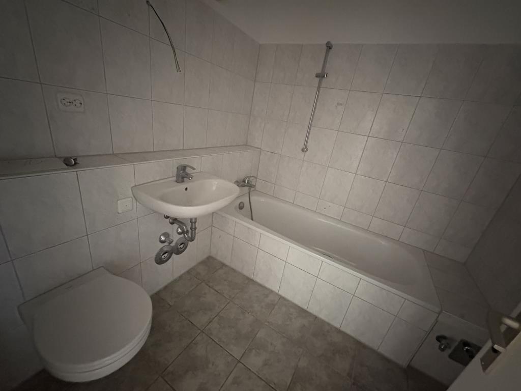 Teilmodernisierte 3-Zimmer-Wohnung freut sich auf Ihren Einzug! - Foto 5