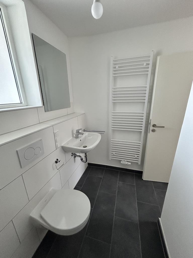 Modernisiertes Zuhause mit 2 Zimmern und ca. 52 m² Wohnfläche - Foto 4