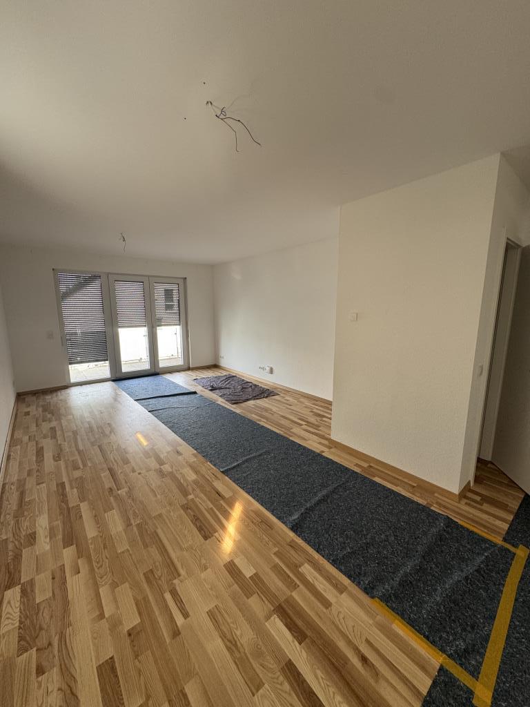 Modernes Wohnen in Offenbach. 3-Zimmer-Wohnung ab sofort bezugsfrei! - Photo 1
