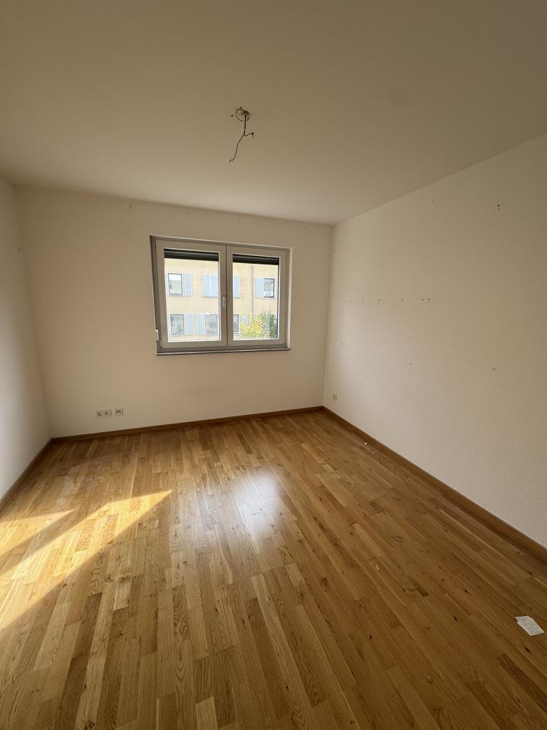 Modernes Wohnen in Offenbach. 3-Zimmer-Wohnung ab sofort bezugsfrei! - Photo 2