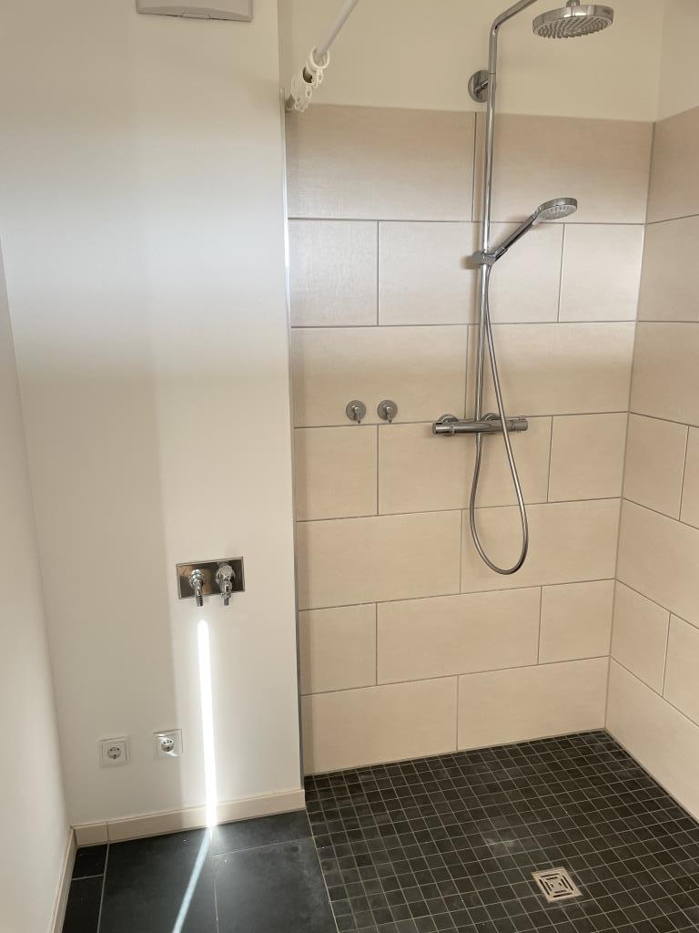 Singles aufgepasst! 1-Zimmer-Wohnung mit Balkon in der Lincoln-Siedlung - Photo 1