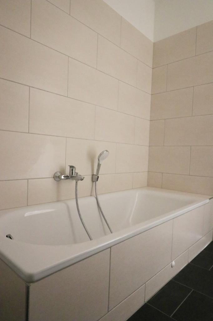 Großzügige 4-Zimmer-Wohnung mit Balkon in der Lincoln-Siedlung. - Foto 5