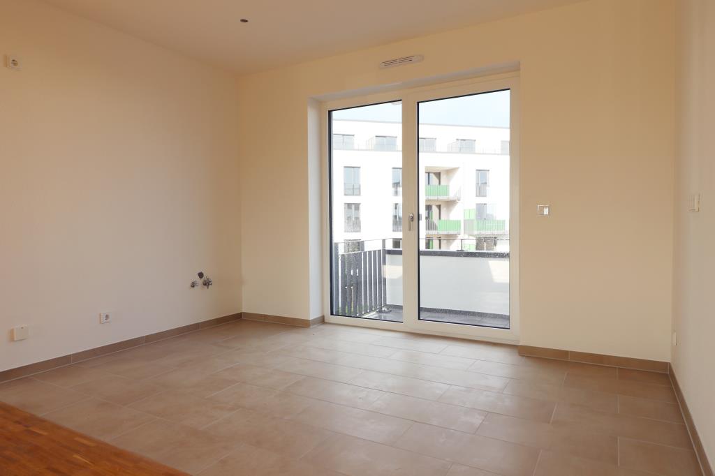 Großzügige 4-Zimmer-Wohnung mit Balkon in der Lincoln-Siedlung. - Foto 2