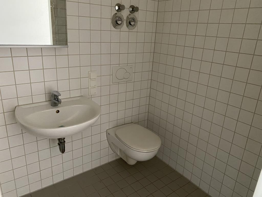 Helle 2-Zimmer-Loftwohnung zu vermieten ! - Foto 2
