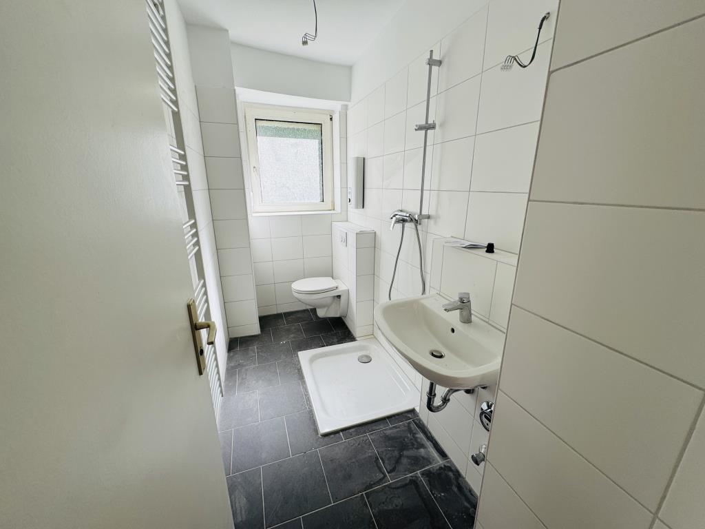 Gemütliche 3-Zimmer-Wohnung mit Balkon im Kapellplatzviertel - Photo 2