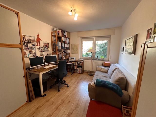 Gemütliche 3-Zimmer Wohnung mit Balkon im Johannesviertel - Photo 2