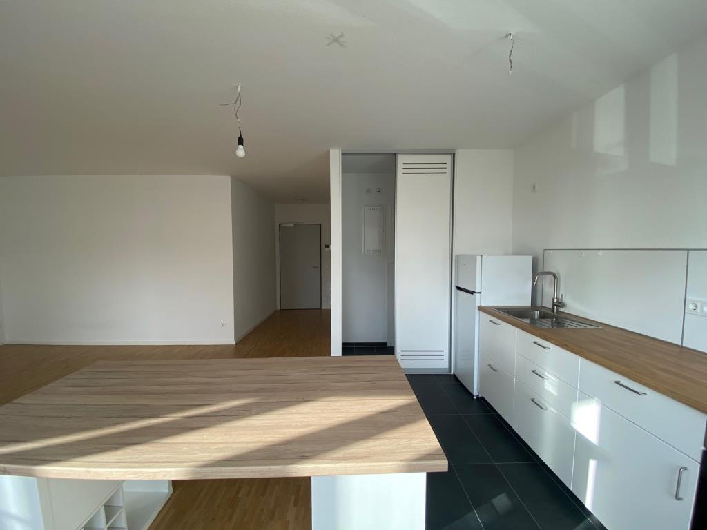 Schicke, barrierefreie 1-Zimmer-Wohnung mit Balkon in der Lincoln-Siedlung. - Photo 2