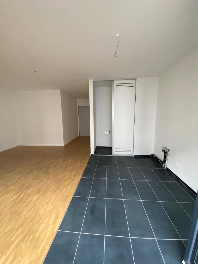 Singles aufgepasst! Hochwertige und helle 1-Zimmerwohnung mit Balkon - Foto 3