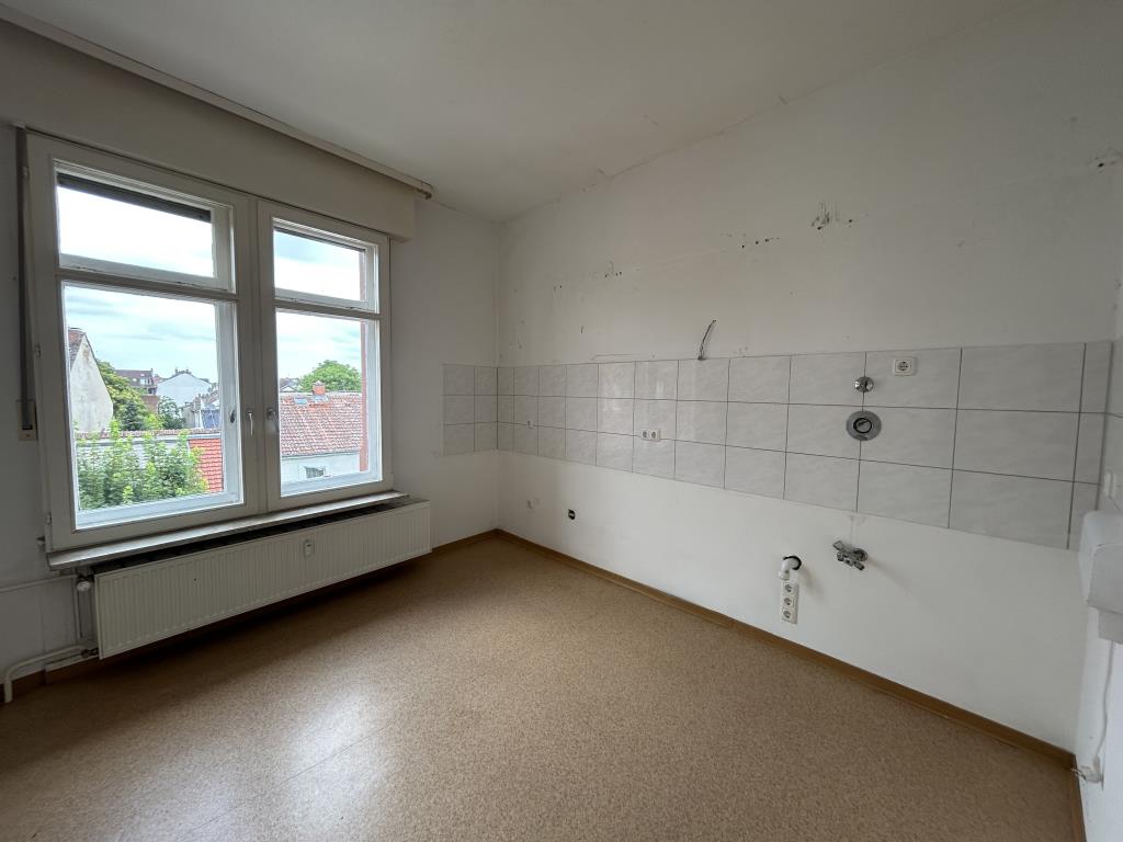 Großzügige 4-Zimmer-Wohnung mit Balkon im Martinsviertel - Photo 1