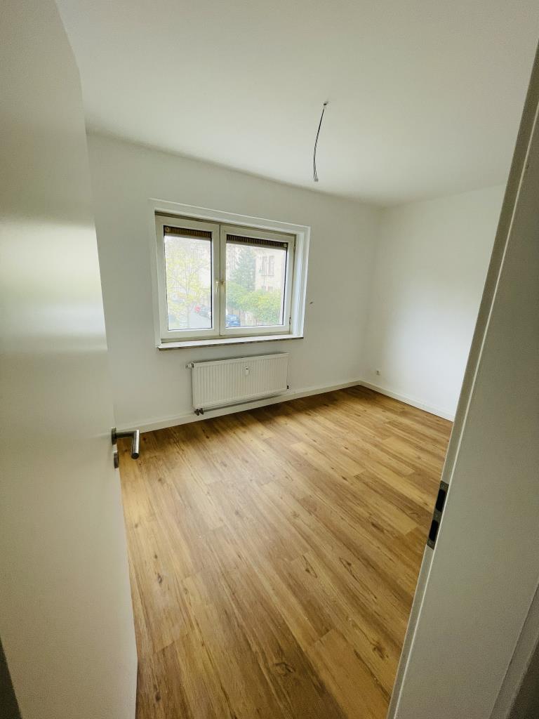 Praktisch geschnittene 2-Zimmer-Wohnung freut sich auf Ihren Einzug - Photo 1