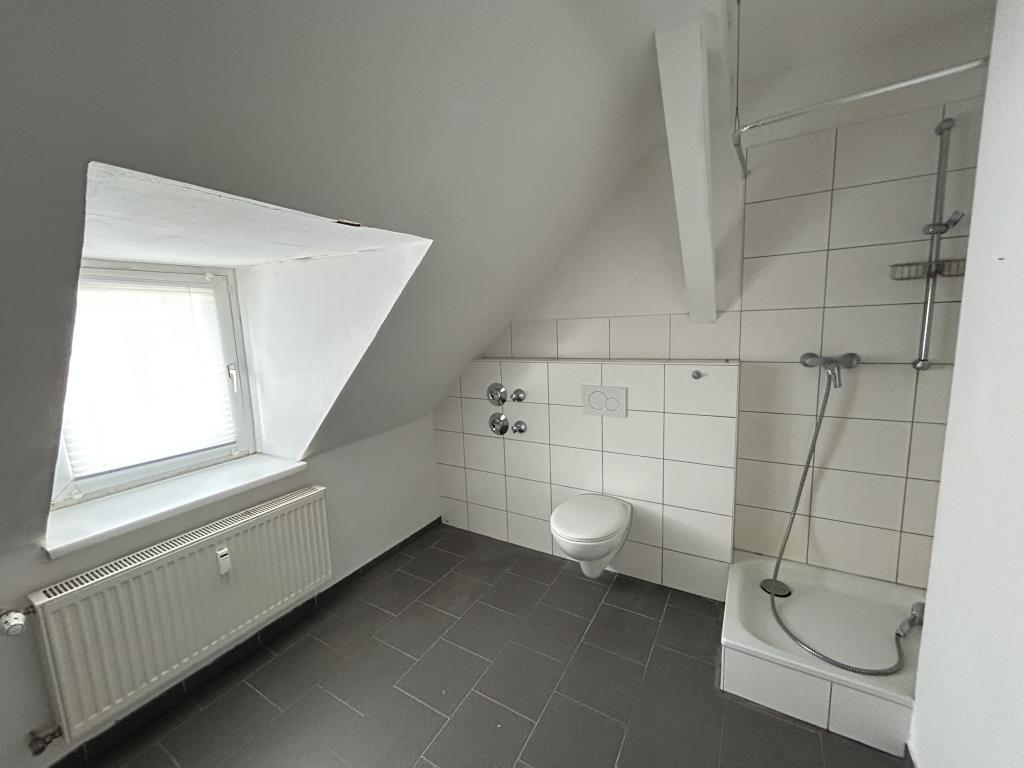 Schöne 2-Zimmer Dachgeschosswohnung im Martinsviertel - Photo 1