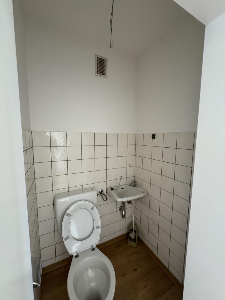 Sehr schöne 4-Zimmer-Wohnung in Mühltal/Nieder-Ramstadt - schnell sein! - Photo 3